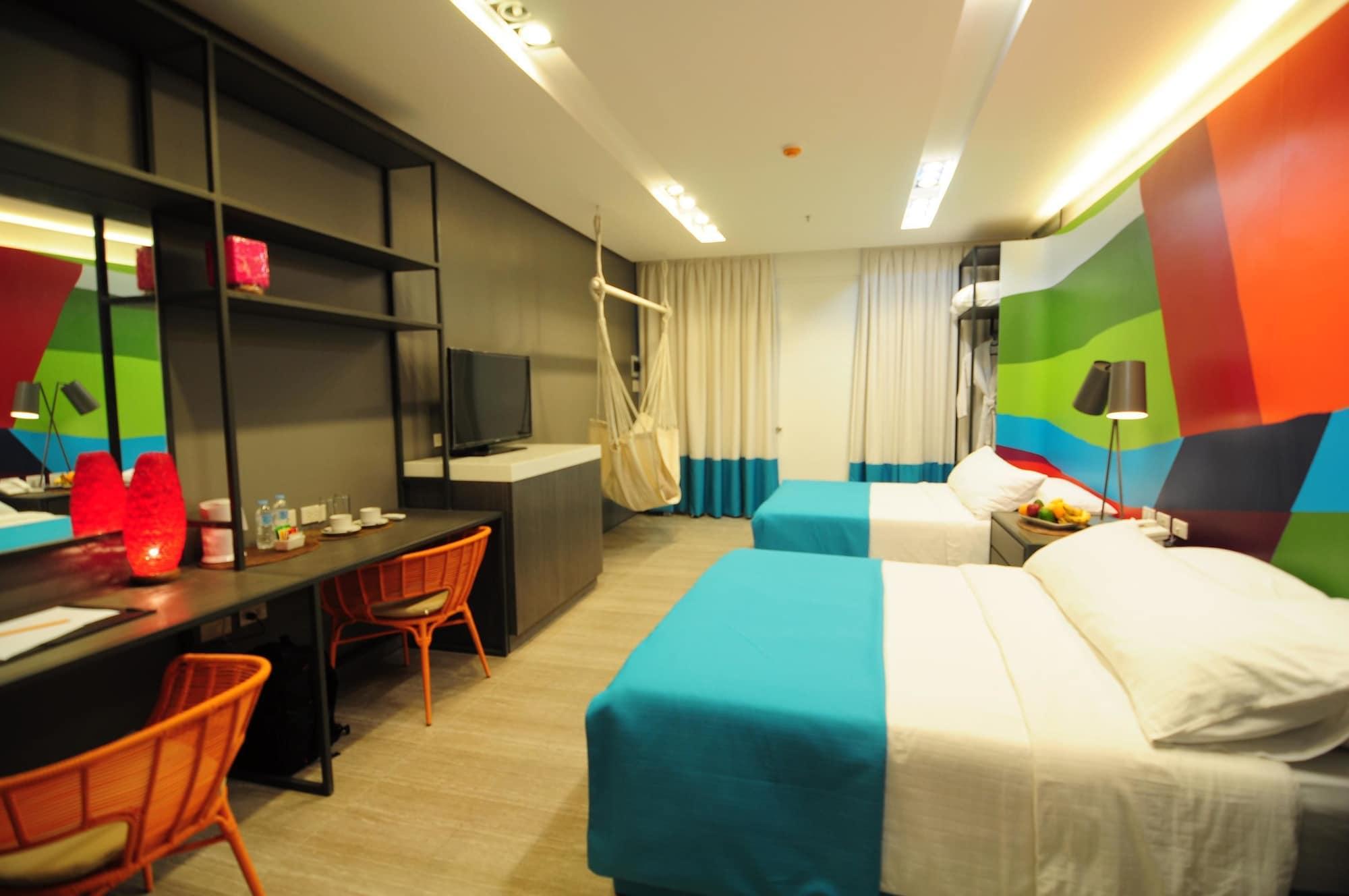 Boracay Uptown Hotel Balabag  Exterior photo